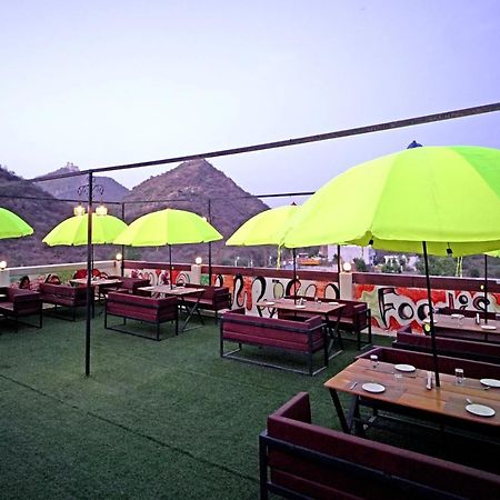 Hotel Raha Udaipur Kültér fotó