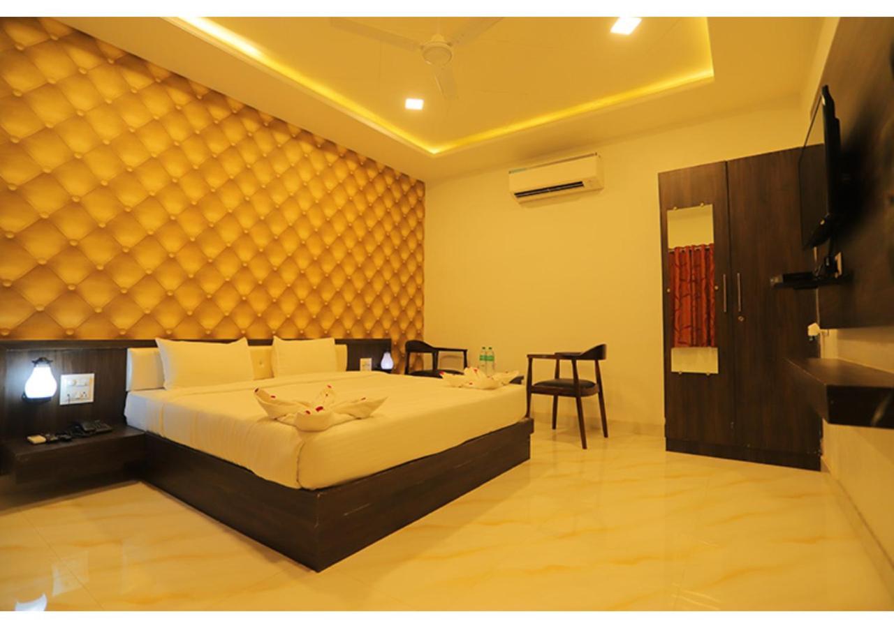 Hotel Raha Udaipur Kültér fotó