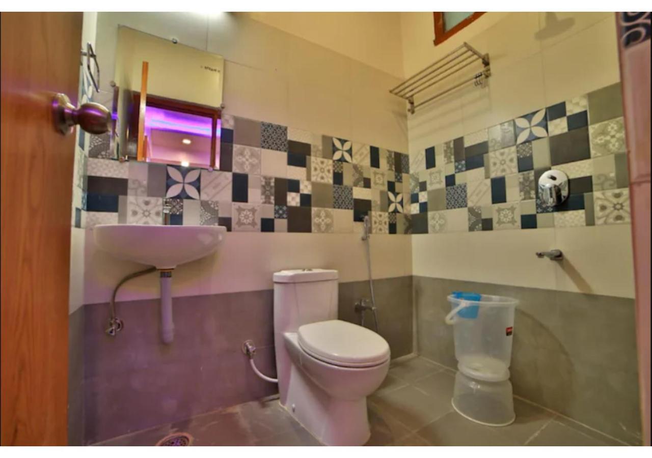 Hotel Raha Udaipur Kültér fotó